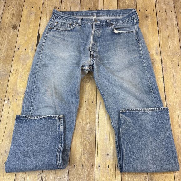 Vintage Levis 501 Button Fly Jeans 70s Made In USA SF207 Light Wash 34X30 - Picture 2 of 16